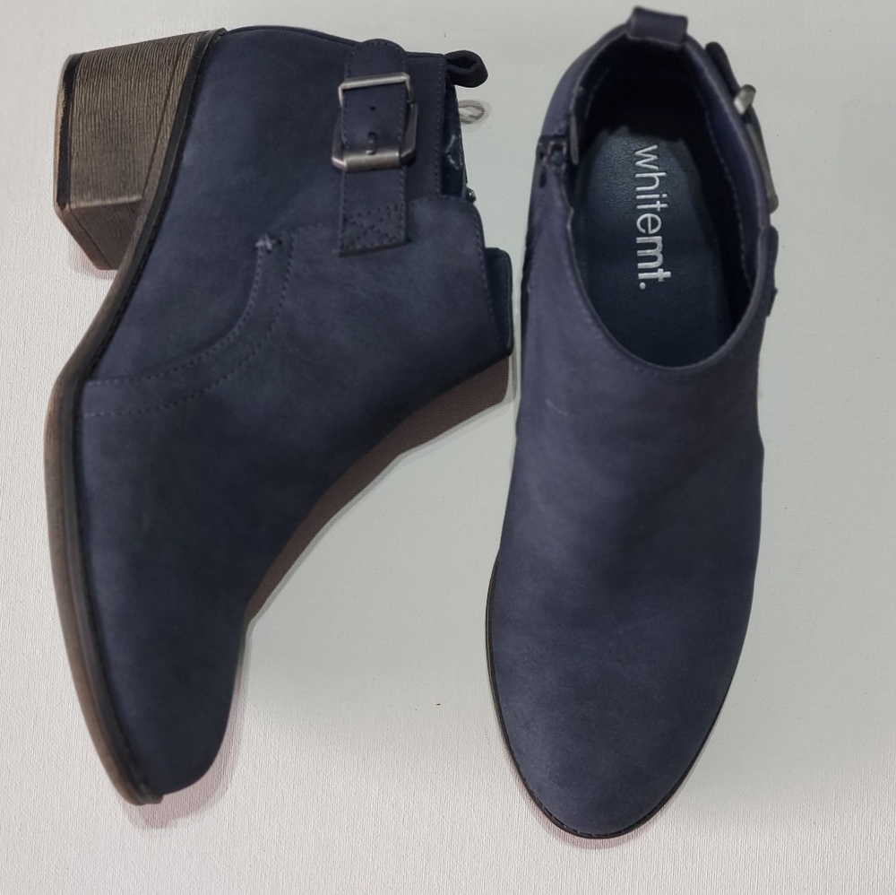 7.5 Whitemt. Booties